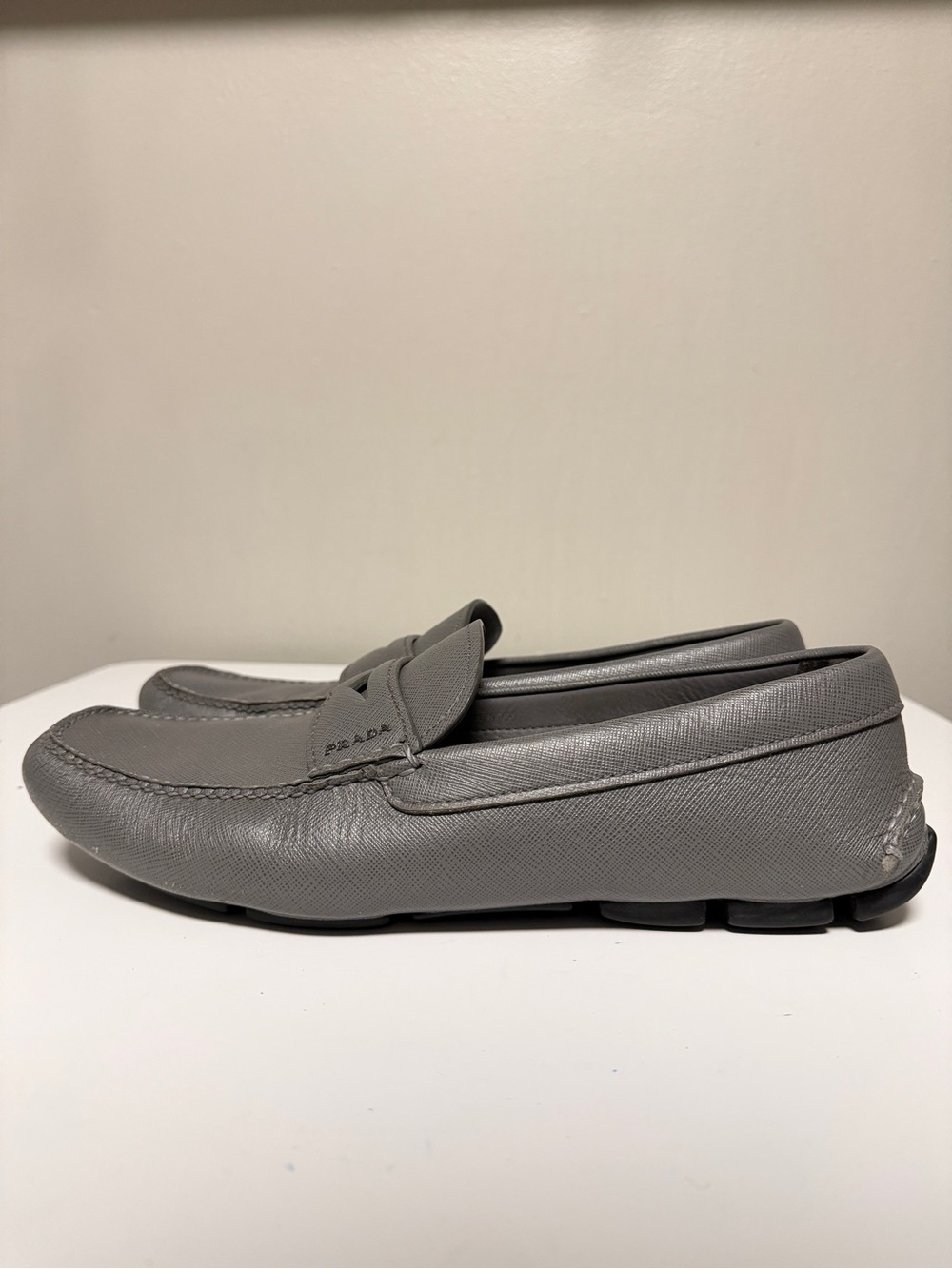 Prada Saffiano Leather Driver Loafers Grey Men’s US 10